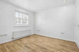 Photo 14- click for photo gallery